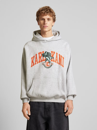 KARL KANI Hoodie mit Label-Print Hellgrau Melange 4