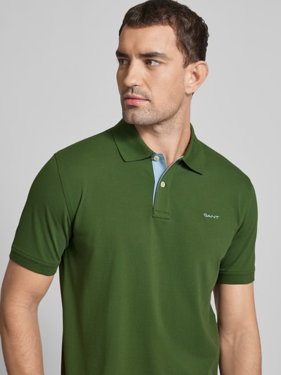 Gant Koszulka polo o kroju regular fit z wyhaftowanym logo Oliwkowy 3