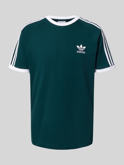 adidas Originals T-Shirt mit Label-Stitching und Rundhalsausschnitt Dunkelgruen 2