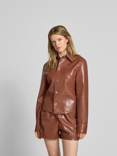 Nanushka Jacke in Leder-Optik Mittelbraun 4
