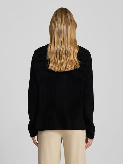 0039 Italy Loose fit gebreide pullover van een mix van kasjmier en wol, model 'LONA' Zwart - 5