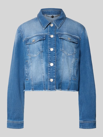 Productfoto, Cropped Jeansjacke mit Fransen van Marc Cain in blauwe katoen-elastaanmix met knoopsluiting, borstzak, ruwe rand