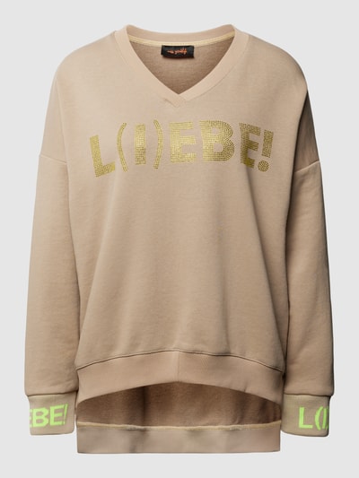 miss goodlife Sweatshirt mit Ziersteinbesatz Modell 'L(I)EBE!' Sand 2