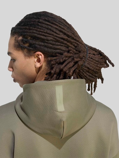 adidas Sportswear Regular Fit Sweatjacke mit Baumwoll-Anteil Oliv 3