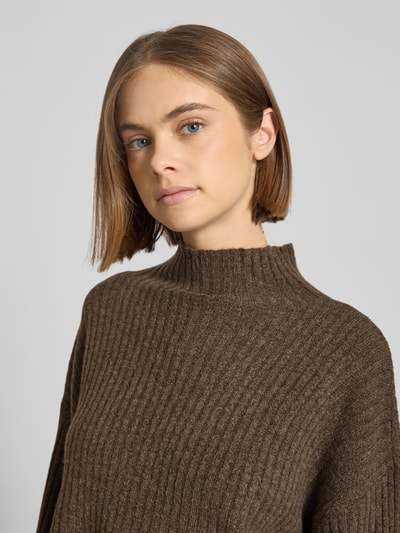 Pieces Loose Fit Strickpullover mit Mock Neck Modell 'TULLE' Mittelbraun 3