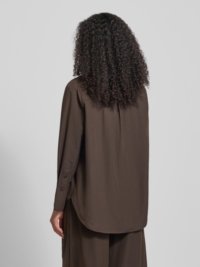 My Essential Wardrobe Overhemdblouse met knoopsluiting, model 'Vitta' Chocoladebruin - 5