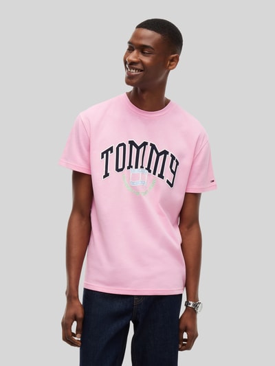 Tommy Jeans Regular Fit T-Shirt aus reiner Baumwolle  Rosa 4