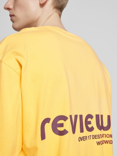 REVIEW T-Shirt mit Label-Print Pastellgelb 3
