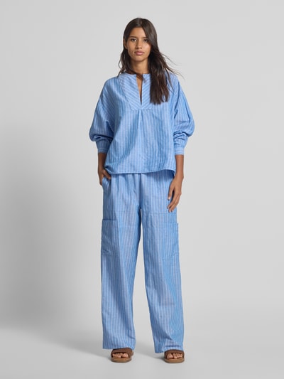 Scotch & Soda Spodnie materiałowe z szerokimi nogawkami i nakładanymi kieszeniami na nogawce Jasnoniebieski 1