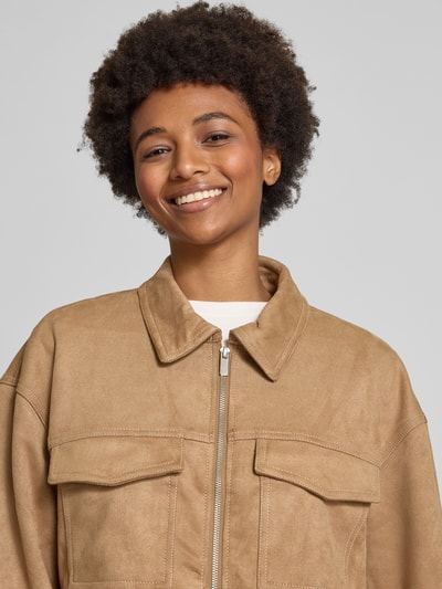 Only Kurtka o kroju oversized z imitacji zamszu model ‘STINA’ Piaskowy 3