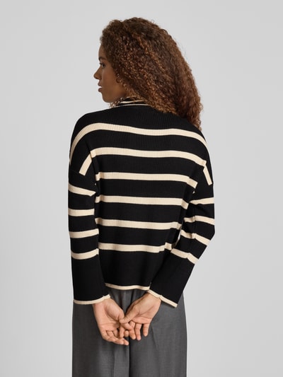 Only Regular Fit Strickpullover aus Viskose-Mix Modell 'LIBI' Black 5