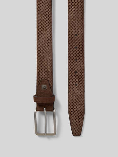 Produktfoto, Gürtel aus echtem Leder in Suede-Optik von Pierre Cardin, braun mit Allover-Loch-Stitching, silberne Dornschließe, 3 cm breit