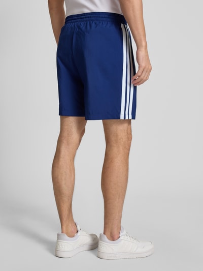 adidas Sportswear Shorts mit Label-Stitching und elastischem Bund Dunkelblau 5