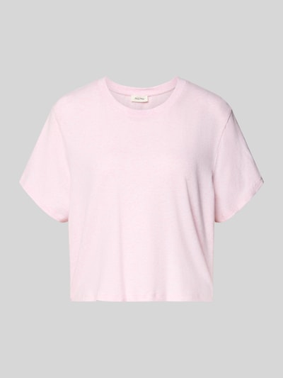 Produktfoto, T-Shirt mit geripptem Rundhalsausschnitt von American Vintage in zartem Rosa, lockerer Schnitt, Baumwoll-Modal-Mix, Stretch-Anteil.