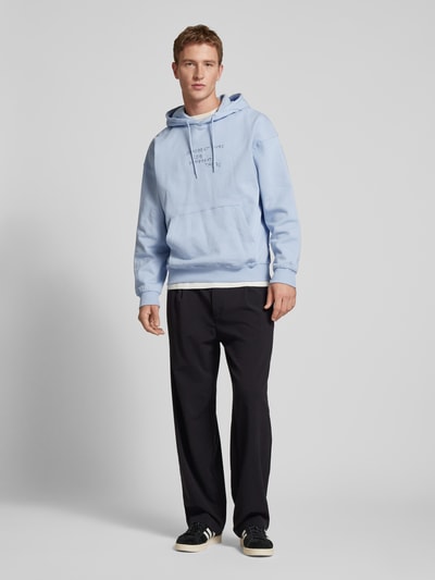 Only & Sons Hoodie mit Kängurutasche Modell 'AARON' Hellblau 1