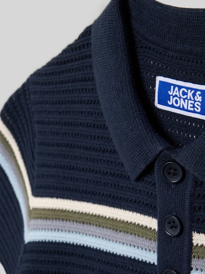 Produktfoto, Regular Fit Strick-Poloshirt Modell 'MAINE' von Jack & Jones in Dunkelblau mit Knopfleiste, reine Baumwolle, Struktur, Kinder