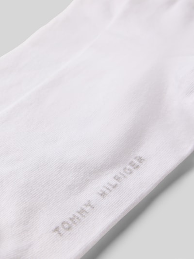 Produktfoto, Sokken im 2er-Pack van Tommy Hilfiger voor dames van katoenmix met elastische band en logostitching, set van 2, witte kleur, zachte textuur.