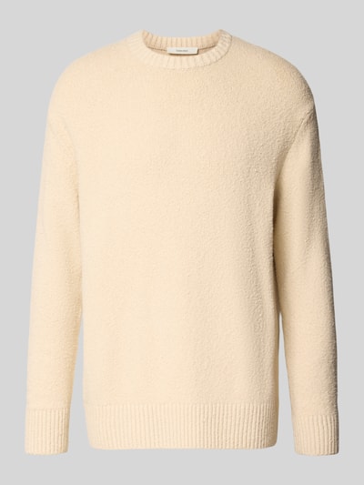 Produktfoto, cremefarbener Relaxed Fit Pullover aus Baumwoll-Mix Modell 'ALEX' von Selected, strukturiertes Material, Herren Pullover