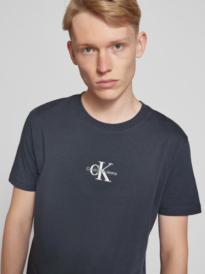 Calvin Klein Jeans T-Shirt mit Label-Stitching Dunkelgrau 3