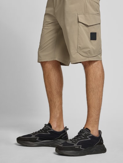 BOSS Green Tapered fit bermuda met cargozakken Kaki - 3