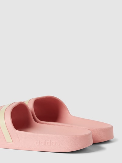 ADIDAS SPORTSWEAR Slippers met labeltypische strepen, model 'ADILETTE AQUA' Oudroze - 2