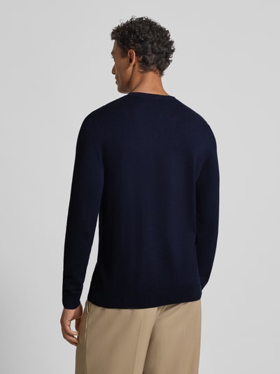 SELECTED HOMME Sweter z dzianiny o kroju regular fit z czystej bawełny model ‘BERG’ Ciemnoniebieski 5