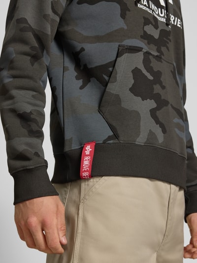 Alpha Industries Hoodie mit Logo-Print und Känguru-Tasche Black 3