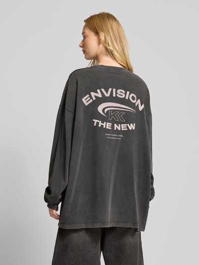 Karo Kauer Oversized Longsleeve mit Logo-Print Anthrazit 5