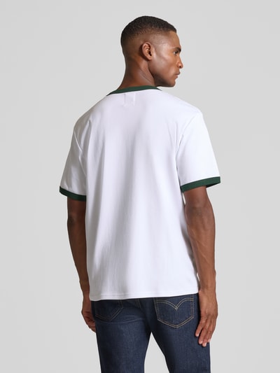 Wood Wood T-Shirt mit geripptem Rundhalsausschnitt Modell 'Parker' Weiss 5