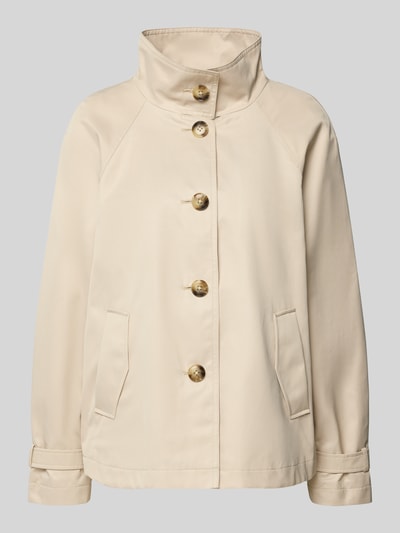 Produktfoto, Jacke mit Stehkragen und Ärmelriegeln von Fuchs Schmitt in Beige, glatte Baumwoll-Mix-Oberfläche, Knopfleiste, Eingrifftaschen.