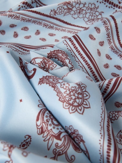 Produktfoto, Tuch mit Allover-Paisley-Print von Jake*s Casual in Hellblau mit braunem Floraler-Print auf glattem Satin, rechteckige Passform, Breite 45 cm, Länge 45 cm