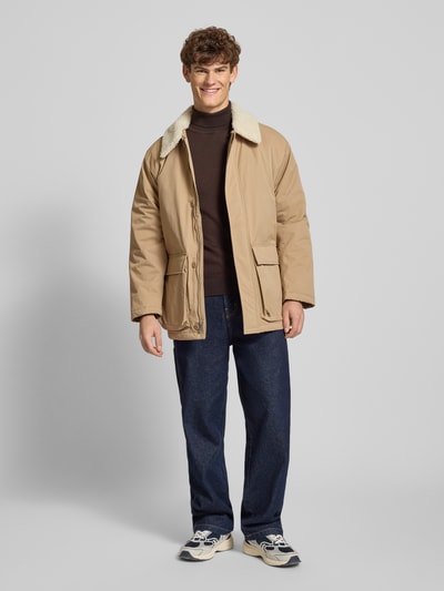 Calvin Klein Jeans Płaszcz pikowany z nadrukiem z logo Camel 1