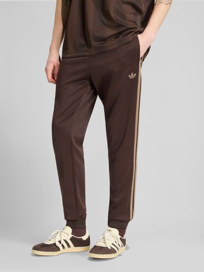 adidas Originals Slim Fit Sweathose mit Logo-Stitching Dunkelbraun 3
