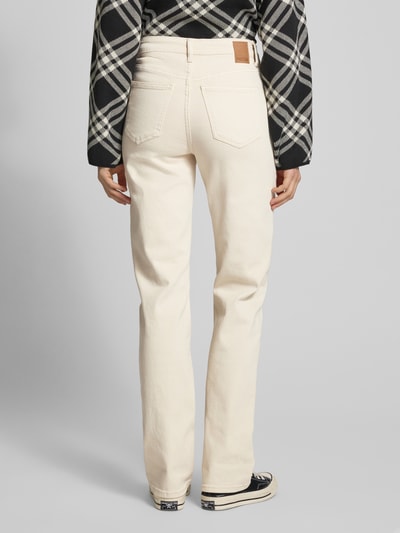 Pieces Jeansy o kroju straight fit z mieszanki bawełny model ‘KELLY’ Écru 5