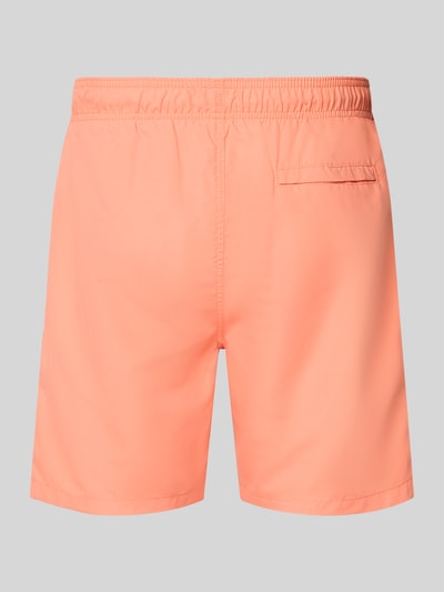 Produktfoto, Badehose mit Label-Patch Modell 'Mike' von Shiwi in Apricot, elastischer Bund, Gesäßleistentasche, lockerer Schnitt, glatte Textur