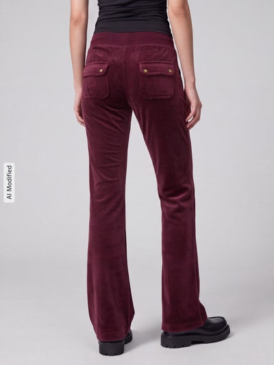 Juicy Couture Spodnie dresowe z efektem aksamitu model 'Layla Gold' Ciemnoczerwony 5