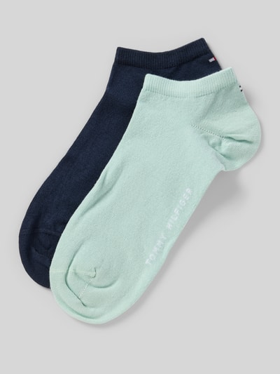 Produktfoto, Socken aus Baumwoll-Mix im 2er-Pack von Tommy Hilfiger, ein Paar mintgrün mit Logo-Print, ein Paar dunkelblau, Feinstrick, unifarben