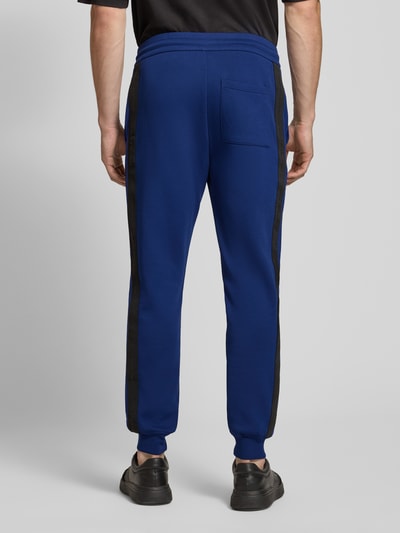 Armani Exchange Sweatpants mit Bordüre Royal 5