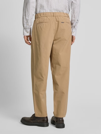 Barbour Relaxed Fit Chino mit Eingrifftaschen Sand 5