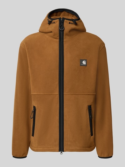 Produktfoto, Fleecejacke mit Label-Patch Modell 'Blevin' von Carhartt Work In Progress in Braun, Zweiwege-Reißverschluss, Kapuze, seitliche Reißverschlusstaschen, Fleece-Struktur, Regular Fit
