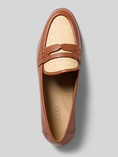 Produktfoto, Loafer aus echtem Rindsleder von Lauren Ralph Lauren in Two-Tone-Optik mit quadratischer Schuhspitze aus Glattleder und Bast, leichter Blockabsatz, Logo-Applikation, Schlupf/offen, Materialverarbeitung: Glattleder, Farbe Braun und Natur.