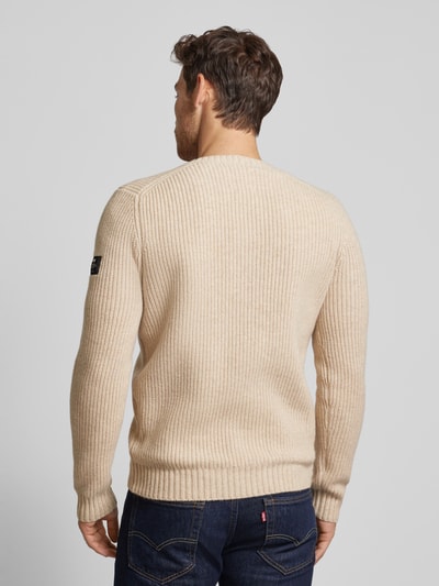 ECOALF Strickpullover mit V-Ausschnitt Modell 'BOJALF' Offwhite 5