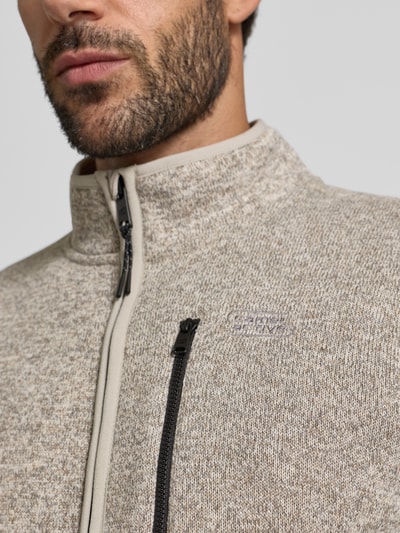 camel active Regular Fit Strickjacke in Melange-Optik mit Stehkragen Offwhite Melange 3