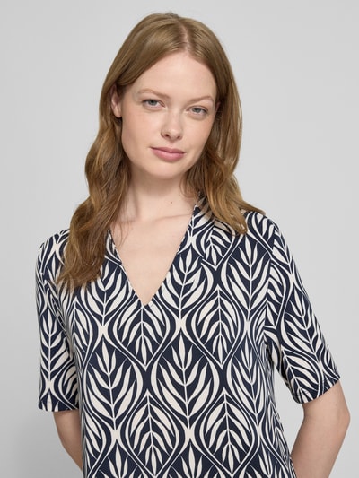 s.Oliver BLACK LABEL Fließendes Minikleid mit Allover-Muster Marine 3