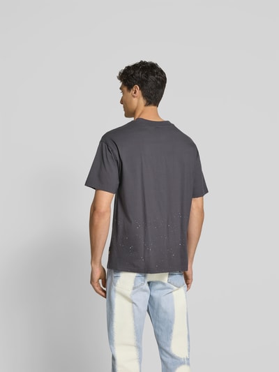 Evisu Regular Fit T-Shirt mit Label-Print Anthrazit 5