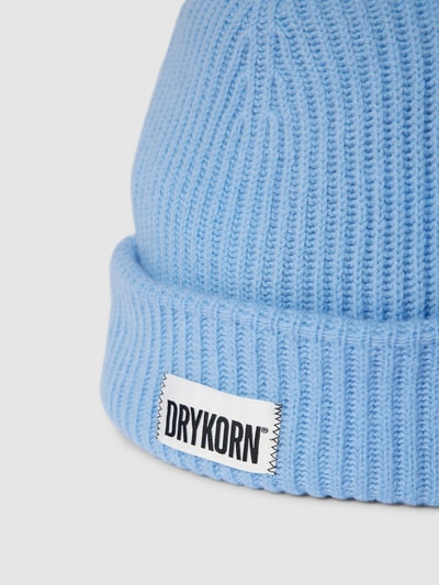 Drykorn Czapka beanie z naszywką z logo model ‘NERREA’ Błękitny 2