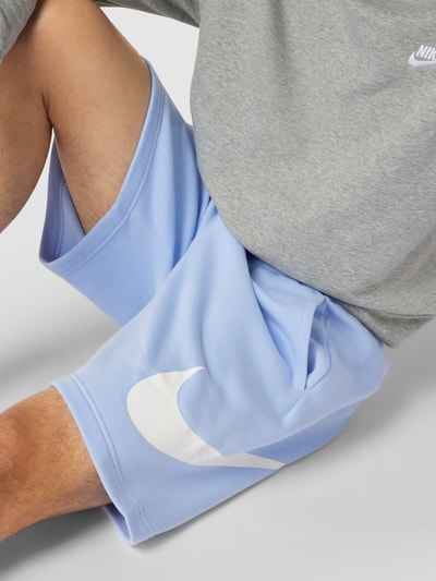 Nike Sweatshorts mit Label-Print Modell 'Club Short' Hellblau 3