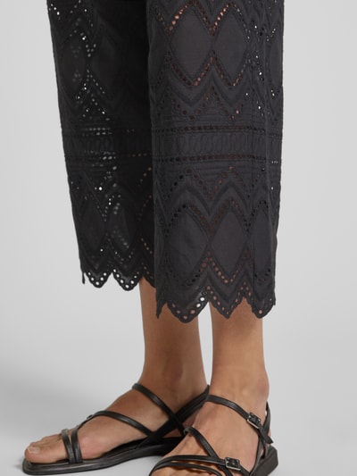 Christian Berg Woman Selection Regular fit culotte met broderie anglaise Zwart - 3