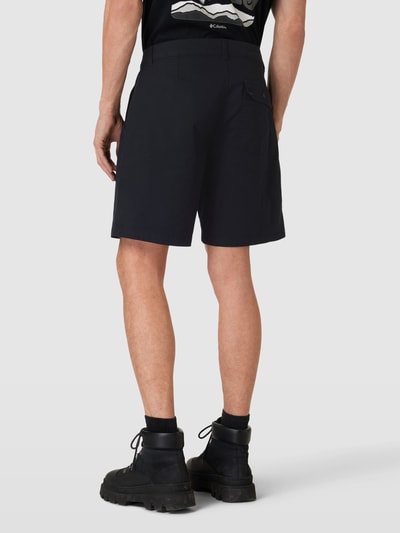 COLUMBIA Straight Leg Bermudas in unifarbenem Design Black 5