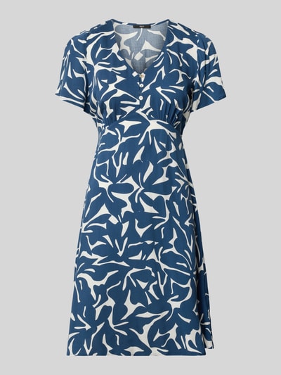 Produktfoto, Knielanges Kleid aus Viskose mit V-Ausschnitt van Zero, dames jurk, zuiver viscose, a-lijn, knielengte, all-over look, v-hals, knoopsluiting, ruglengte maat 36: 91 cm, borstwijdte maat 36: 41 cm, mouwlengte maat 36: 21 cm